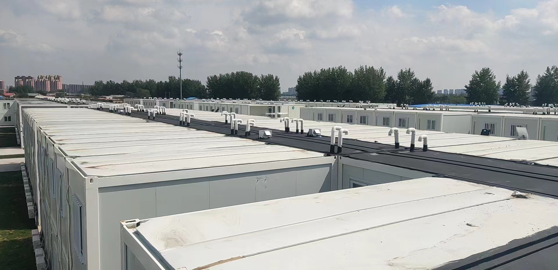 眾志成城，共同抗疫！廣恒防水馳援遼陽方艙醫院項目。